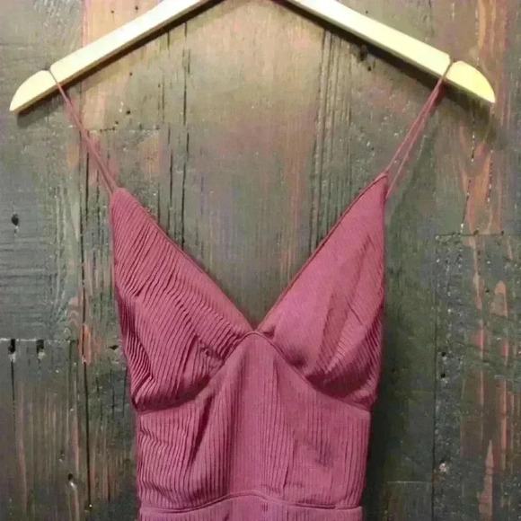 NWT BANANA REPUBLIC Plum Burgundy Pleated Maxi Strappy Formal Dress Women Pt 2 - Picture 6 of 12